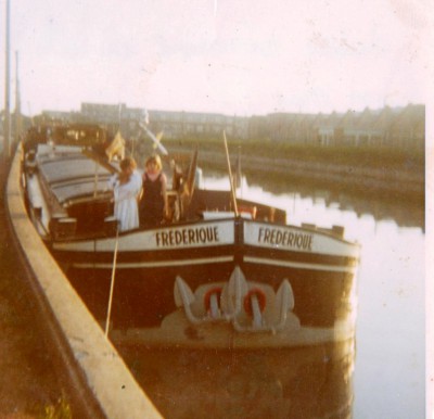 img050.jpg