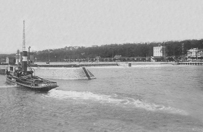 Remorqueur Bouvreuil (Cie Les Oiseaux).jpg (401.28 Kio) Vu 2869 fois Remorqueur Bouvreuil (Cie Les Oiseaux).jpg