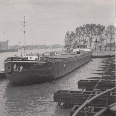 img124.jpg (124.85 Kio) Vu 1758 fois img124.jpg