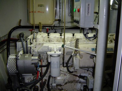 DUROC - moteur.JPG (120.84 Kio) Vu 4615 fois DUROC - moteur.JPG