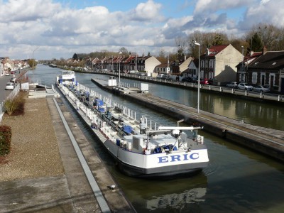 tabarly+eric-janville2.jpg