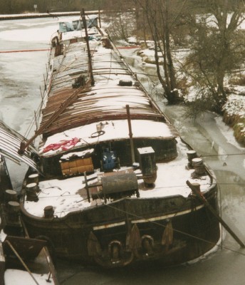 Ancien embranchement de Réchicourt - février 2003 - inconnu (2).jpg (144.32 Kio) Vu 4804 fois Ancien embranchement de Réchicourt - février 2003 - inconnu (2).jpg