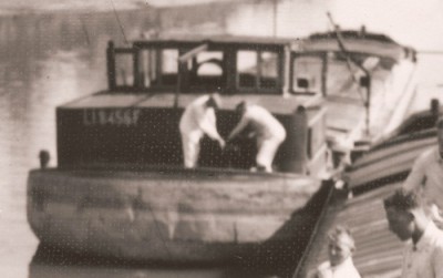 Li8456F - environs de Vitry-le-François - soldats allemands - environ 1940 (dét) (vagus) (3).jpg