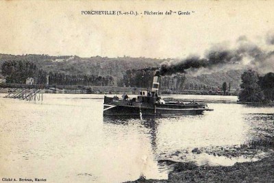 Remorqueur Valmy (H.P.L.M. ) a.jpg