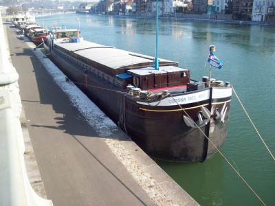 211.jpg