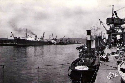 Remorqueur Complaisance (ccmt ).jpg (86.66 Kio) Vu 2035 fois Remorqueur Complaisance (ccmt ).jpg