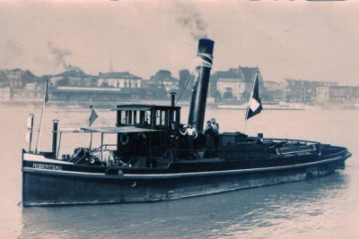 Remorqueur Robertsau        à kiel.jpg