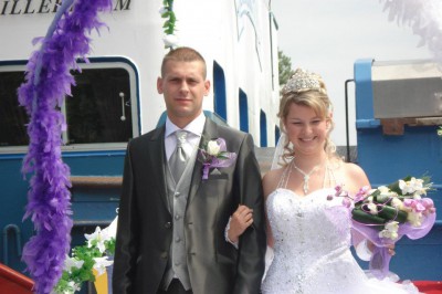 Melissa & Jérémy.jpg (80.16 Kio) Vu 2535 fois Melissa & Jérémy.jpg