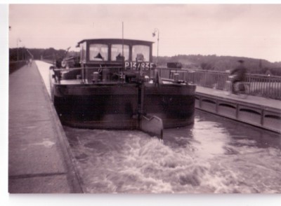 culstjean.jpg (129.12 Kio) Vu 3551 fois culstjean.jpg