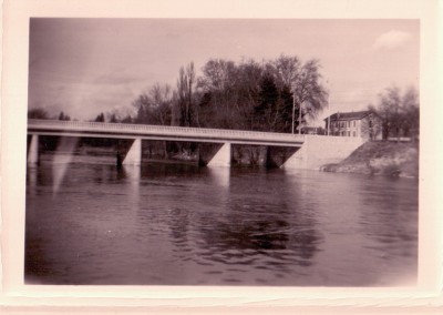 pont de besancon.jpg (131.51 Kio) Vu 881 fois pont de besancon.jpg