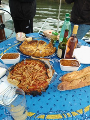 Repas.jpg (260.36 Kio) Vu 7401 fois Repas.jpg