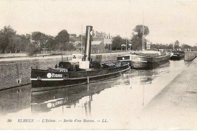 Remoqueur Figaro (U N ).jpg
