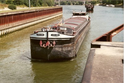 BÃ¢teau de tonton Yvon et tata paulette en 1987.jpg