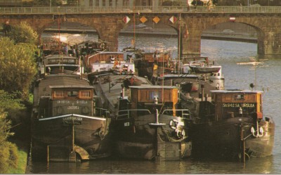 Saarbrücken - Partie an der Saar (groupe) (réduit).jpg (182.45 Kio) Vu 2134 fois Saarbrücken - Partie an der Saar (groupe) (réduit).jpg