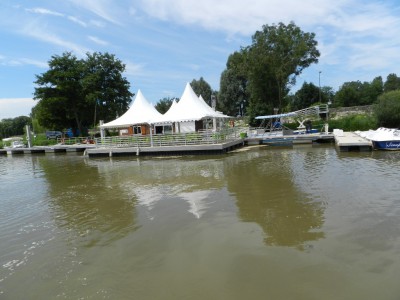 resto.JPG (241.42 Kio) Vu 11179 fois resto.JPG