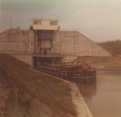 ufyuee090.jpg (97.51 Kio) Vu 6406 fois ufyuee090.jpg