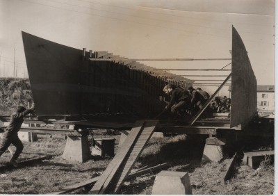 Chantier naval  (4).jpg (314.72 Kio) Vu 11100 fois Chantier naval  (4).jpg