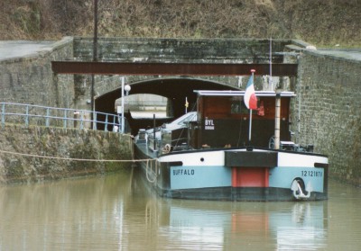 img077.jpg