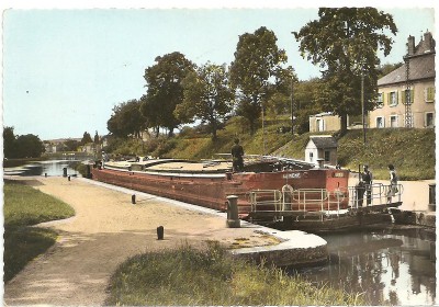 la meme 001.jpg (236.89 Kio) Vu 3024 fois la meme 001.jpg