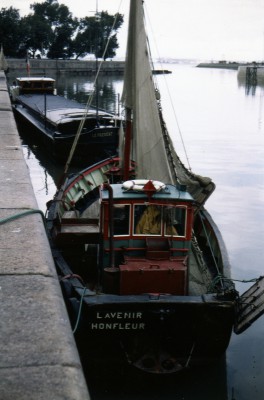 HONFLEUR LE PRESENT+L'AVENIR 1968.jpg
