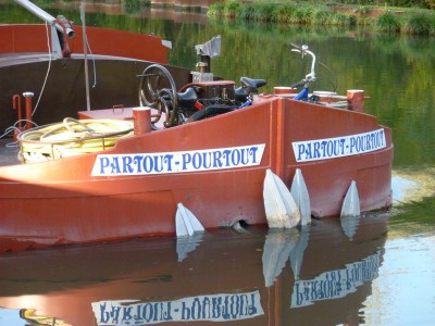 P1140030PARTOUTPOURTOUT.jpg