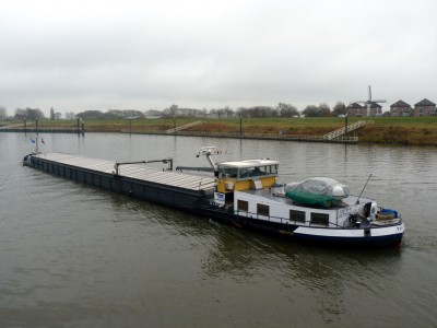 monreve428112012.jpg