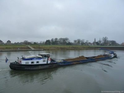 annaarina428112012.jpg