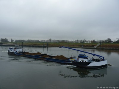 annaarina328112012.jpg