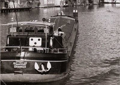 Martinistad 02203940 (1).jpg (108.22 Kio) Vu 1045 fois Martinistad 02203940 (1).jpg