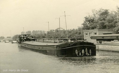 Emmanuel AC3279B (1).jpg (100.51 Kio) Vu 1460 fois Emmanuel AC3279B (1).jpg