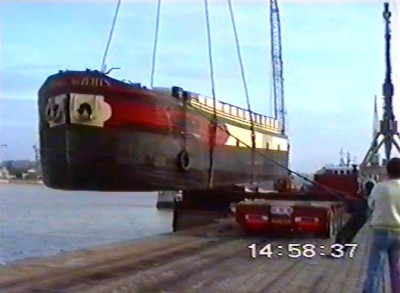 21 décollage avant.jpg (64.92 Kio) Vu 4057 fois 21 décollage avant.jpg