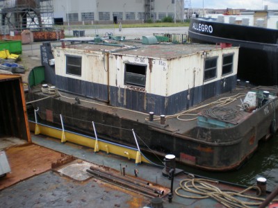 pousseur tabarly.JPG (175.71 Kio) Vu 8016 fois pousseur tabarly.JPG