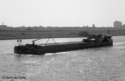 Josther 01.jpg (171.34 Kio) Vu 2470 fois Josther 01.jpg