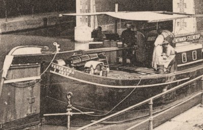 Saint-Quentin - Le pont (b) (red) (4).jpg (92.17 Kio) Vu 1157 fois Saint-Quentin - Le pont (b) (red) (4).jpg