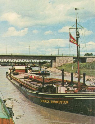 Kehl-am-Rhein - Europabrücke (a2) (red).jpg (164.77 Kio) Vu 957 fois Kehl-am-Rhein - Europabrücke (a2) (red).jpg