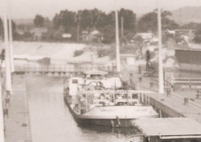 Ecluses de Poses - Juin 1954 - LANGUEDOC (red) (3).jpg (31.46 Kio) Vu 1368 fois Ecluses de Poses - Juin 1954 - LANGUEDOC (red) (3).jpg