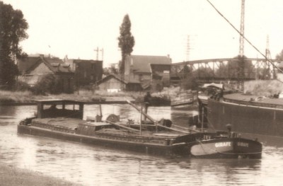 Courchelettes (Nord) - Les 4 canaux (2) (red).jpg (65.75 Kio) Vu 4044 fois Courchelettes (Nord) - Les 4 canaux (2) (red).jpg