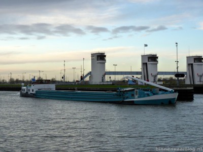 miarca213122011.jpg (82.31 Kio) Vu 1797 fois miarca213122011.jpg