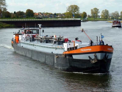 proserpina326102011.jpg (112.36 Kio) Vu 3409 fois proserpina326102011.jpg