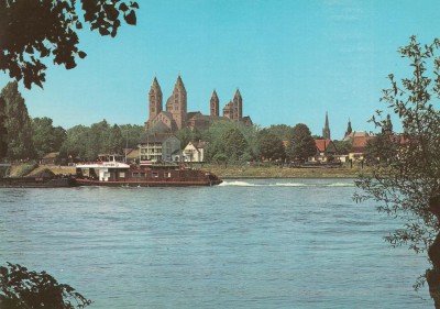 Speyer - Blick über den Rhein (1) (red).jpg (109.43 Kio) Vu 1561 fois Speyer - Blick über den Rhein (1) (red).jpg