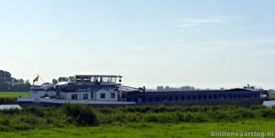 esmee616082012.jpg