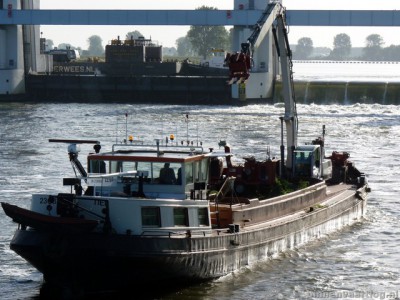 lenag116082012.jpg