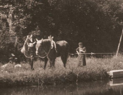 Ecuelles (S.-et-M.) - Le canal du Loing (3) (red).jpg