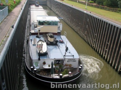 jolles331072006.jpg (113.81 Kio) Vu 3256 fois jolles331072006.jpg