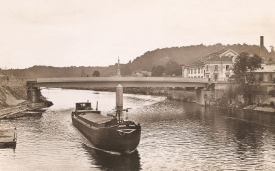 Creil (Oise) - Le nouveau pont (1) (red).jpg