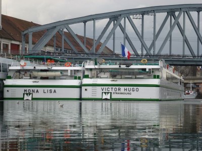 victor hugo (2).JPG (111.07 Kio) Vu 1091 fois victor hugo (2).JPG