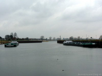 grevelingenbergsediep10.jpg (44.58 Kio) Vu 2416 fois grevelingenbergsediep10.jpg