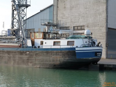 P1000893.JPG (228.31 Kio) Vu 2500 fois P1000893.JPG