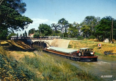 Libron 01 Mermoz.jpg (180.17 Kio) Vu 7125 fois Libron 01 Mermoz.jpg