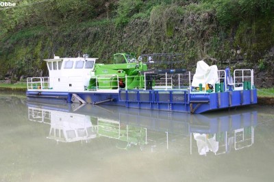 Yv Mar 04.JPG